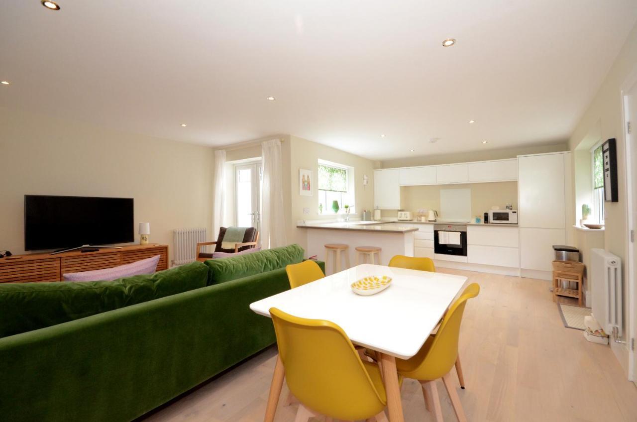 The Mews - 2 Bedroom Luxury, Spacious House With Free Parking Γιορκ Εξωτερικό φωτογραφία